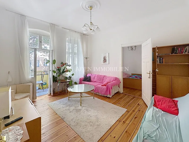 Voll möblierte 2-Zimmer-Altbauwohnung mit Balkon und Wirtschaftsraum — photo 1